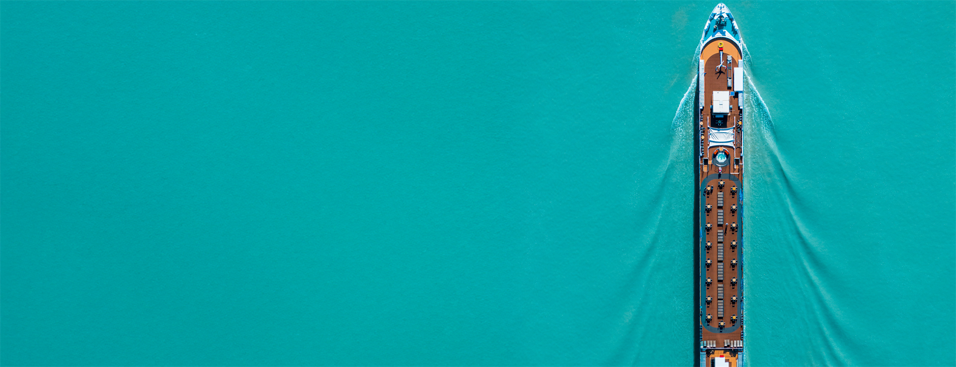 top-view-photo-of-boat-on-sea-2634269