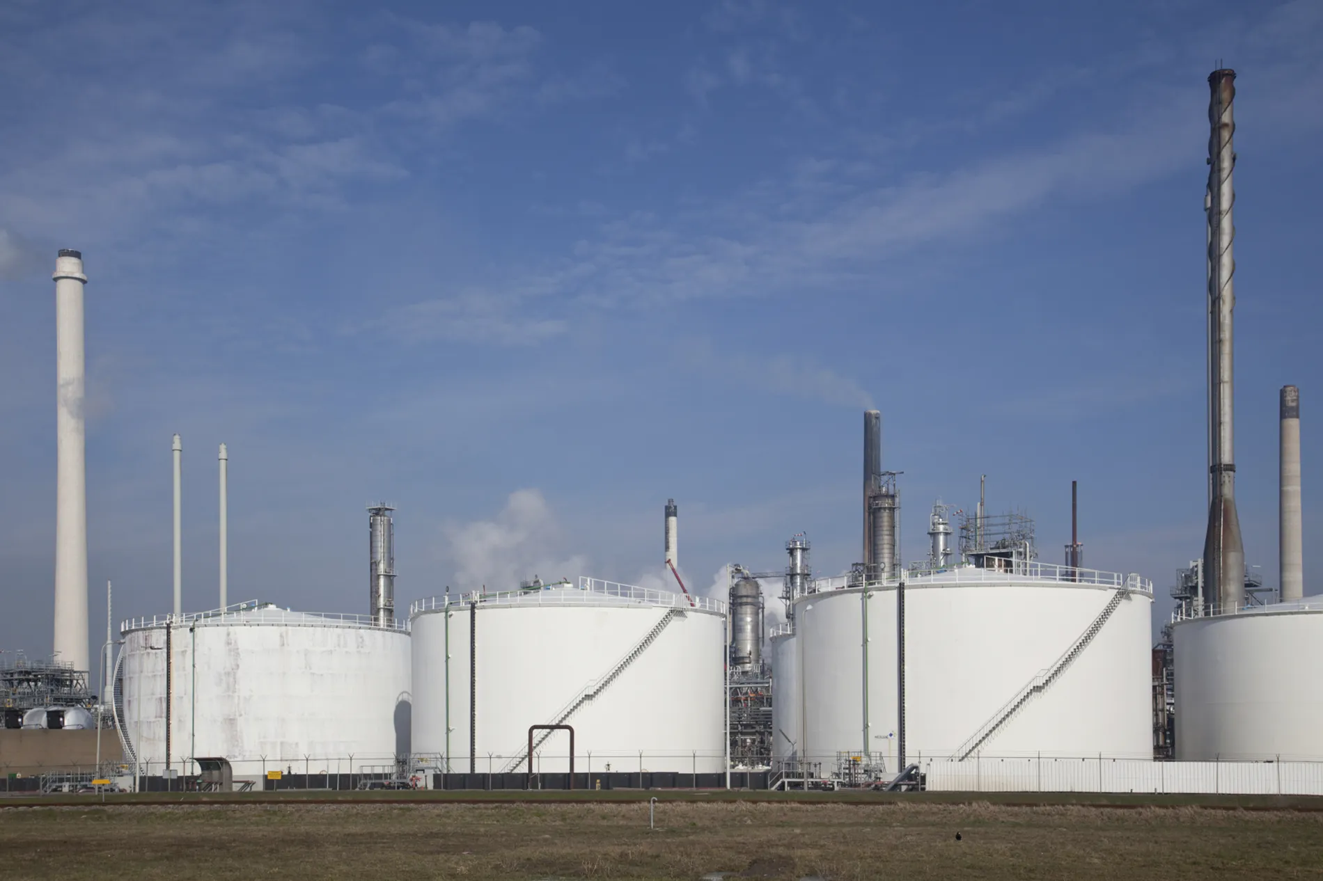 iStock_000016112036Medium